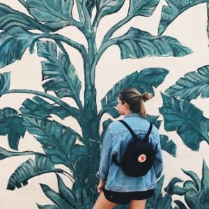 Meet your Posher, Katelyn